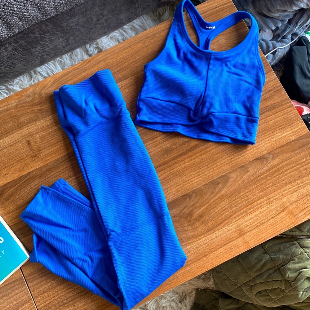 Fabletics matching set, small, royal blue, never worn